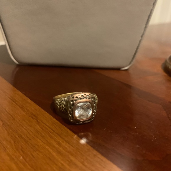 Ring - Picture 2 of 3